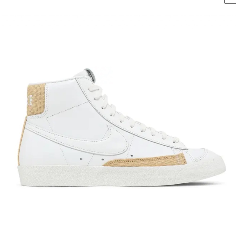 Nike Blazer Mid '77 Vintage White Gum Light Brown Sneaker